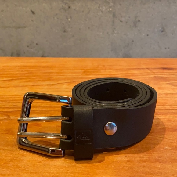 Quiksilver W34 Mens Black Belt Dual Prong buckle - Picture 4 of 8